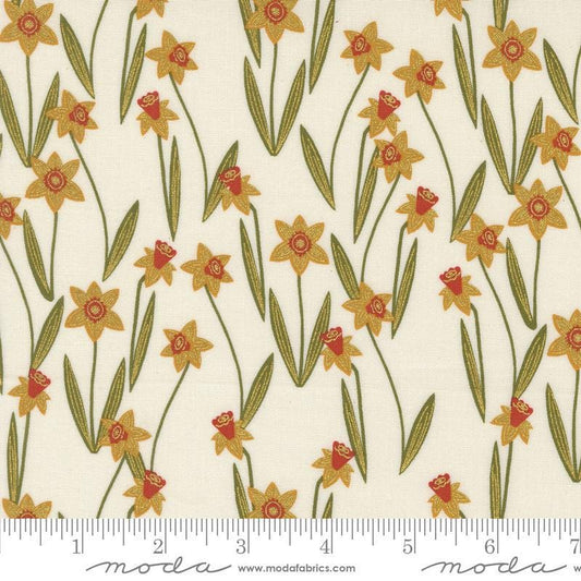 Image of the Bee Garden Metallic Daffodils Porcelain quilting cotton fabric by Gingiber for Riley Blake Designs. Features flowers on a white background. Cute Little Fabric Shop