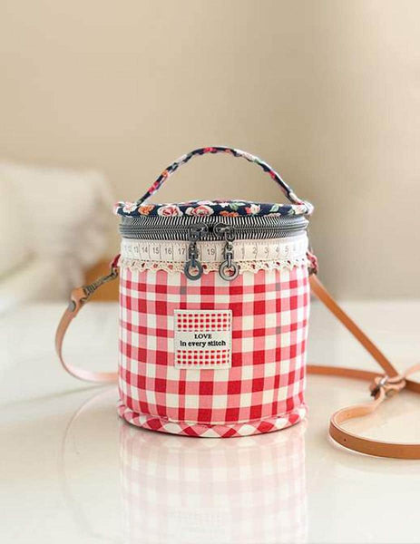 SALE Minki Kim Bliss Bucket Bag Project Quilt PATTERN P178 - Riley Blake Designs - INSTRUCTIONS Only - Zipper Bag Project