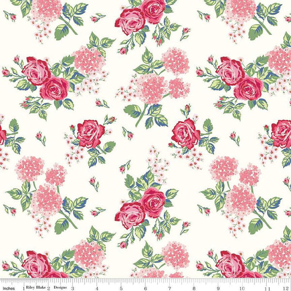 Image of the Bluegrass Charm Main Cloud quilting cotton fabric by Riley Blake Designs. Features flowers on a cream background. Cute Little Fabric Shop