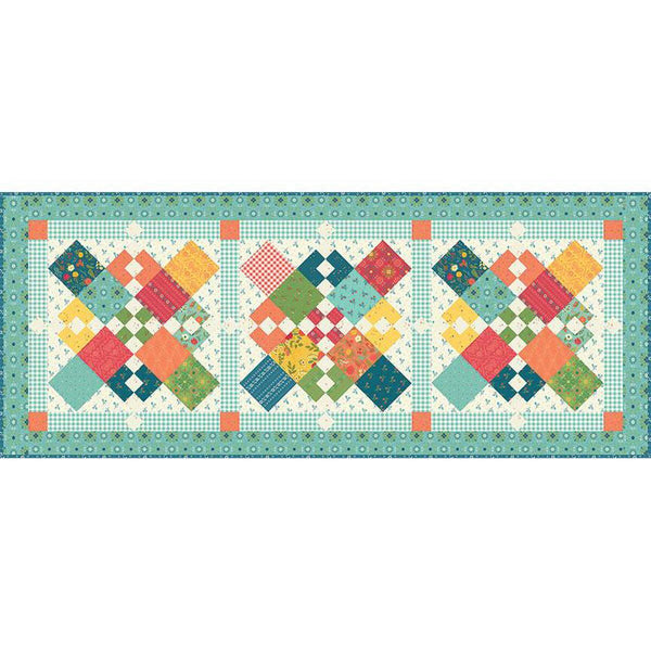 Chain Letter Quilt and Runner PATTERN P154 by Heather Peterson - Riley Blake Designs - INSTRUCTIONS Only - 10" Stacker Friendly Five Sizes