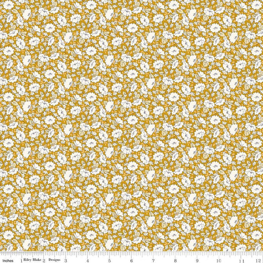 Tudor Celebration 01667445C Mayflower Meadow C - Riley Blake Designs - Floral Flowers - Liberty Fabrics - Quilting Cotton Fabric