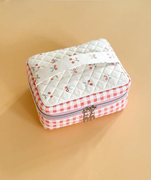 SALE Minki Kim Daily Essential Pouch Project Quilt PATTERN P178-SIBP10 - Riley Blake Designs - INSTRUCTIONS Only - Zippered Bag
