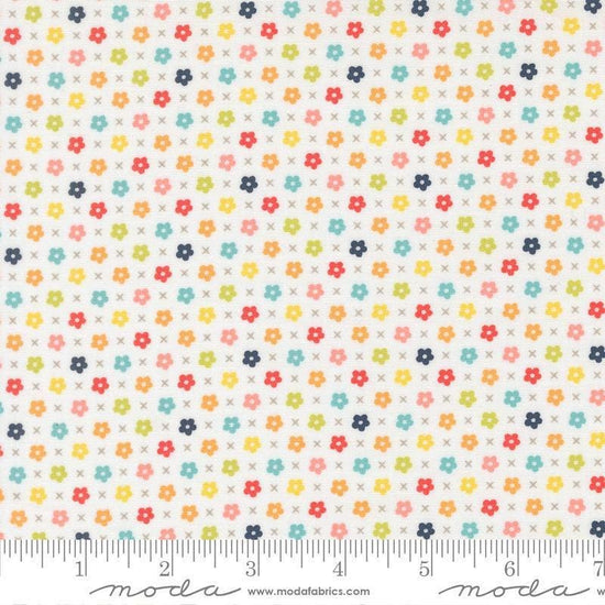 Image of Delightfully Yours Blooms Cloud quilting cotton fabric by Sherri & Chelsi for Moda Fabrics. Features flowers on an off-white background. Cute Little Fabric Shop