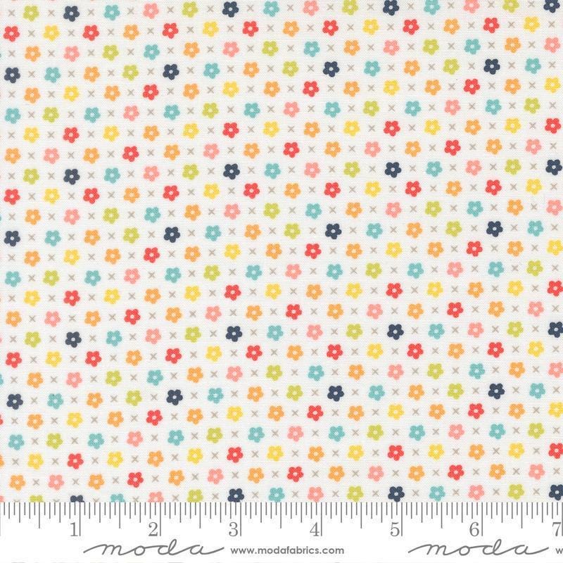 Image of Delightfully Yours Blooms Cloud quilting cotton fabric by Sherri & Chelsi for Moda Fabrics. Features flowers on an off-white background. Cute Little Fabric Shop