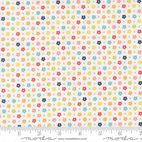 Image of Delightfully Yours Blooms Cloud quilting cotton fabric by Sherri & Chelsi for Moda Fabrics. Features flowers on an off-white background. Cute Little Fabric Shop