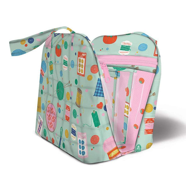 SALE The Truvy Bag Project PATTERN P234 by Knot and Thread Design - Riley Blake Design - INSTRUCTIONS Only - 4 Zippered Pockets