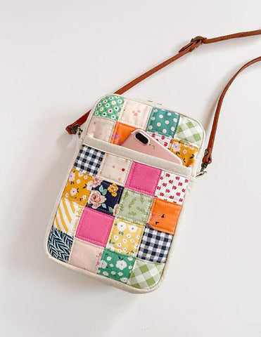 SALE Minki Kim Sun Patch Crossbody Bag Project Quilt PATTERN P178 - Riley Blake Designs - INSTRUCTIONS Only - Zipper Bag Project