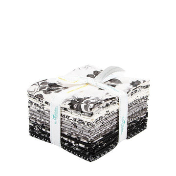 Ink & Ivory Fat Quarter Bundle 18-Piece - Riley Blake Designs -  Precut - Floral - Quilting Cotton Fabric