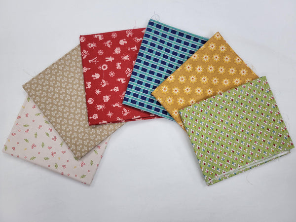 Home Town Holiday Fat Quarter Bundle 6 pieces - Lori Holt - Riley Blake - Pre cut Precut - Christmas - Quilting Fabric