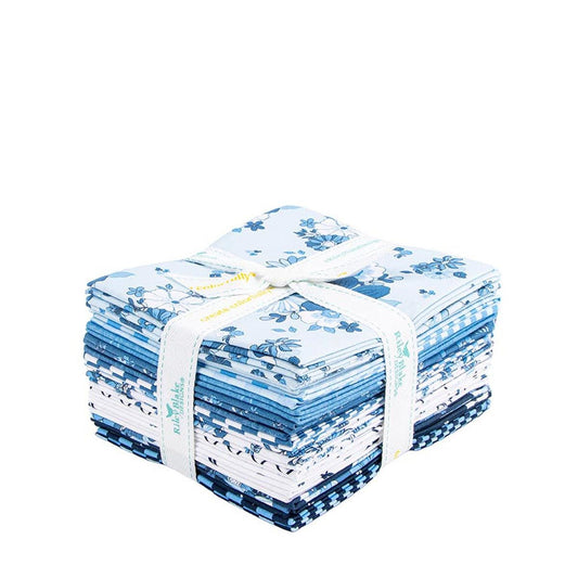 Blue Blooms & Threads Fat Quarter Bundle - Riley Blake - 16-piece Precut - Quilting Cotton Fabric