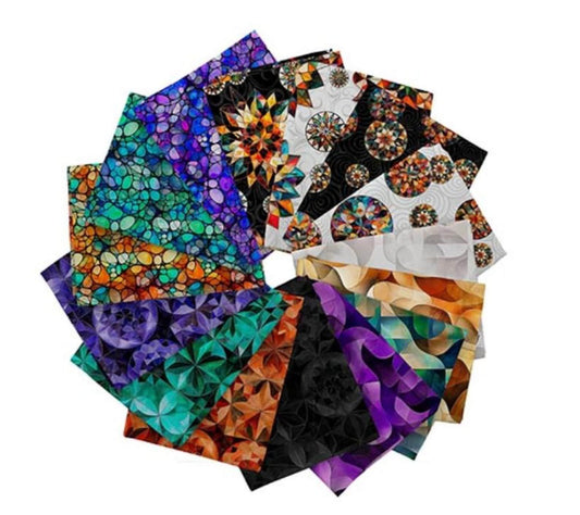 Solstice Kaleidoscope Fat Quarter Bundle 15-Piece - QT Fabrics -  Precut - Geometric - Quilting Cotton Fabric