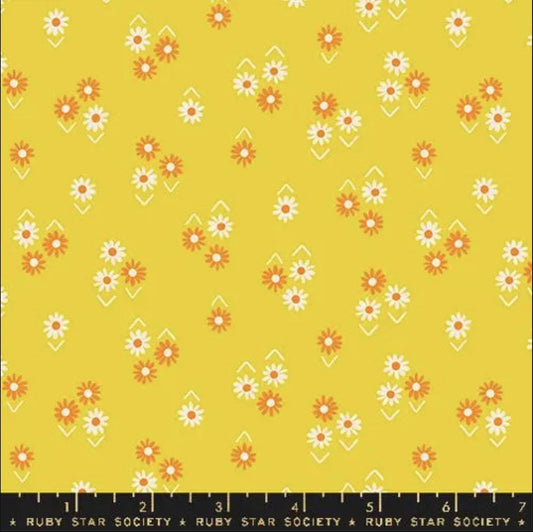 Juicy Small Floral RS0092 Golden Hour - Moda Fabrics - Novelty Flowers - Quilting Cotton Fabric