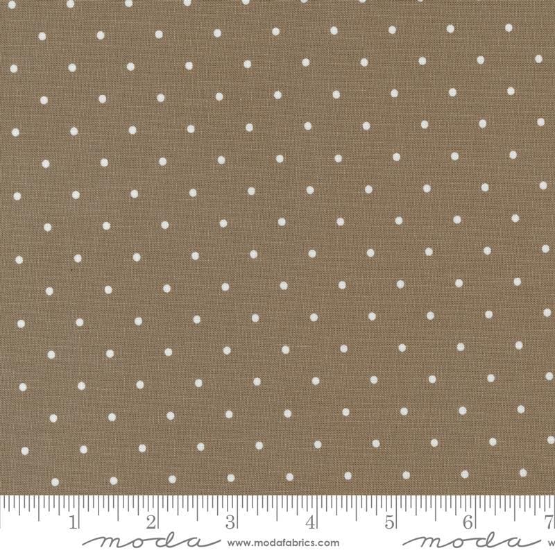 Magic Dot 5230 Nutmeg - Moda Fabrics - Polka Dots Dotted - Quilting Cotton Fabric