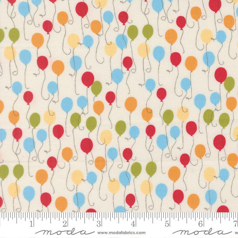 Image of Animal Park Fun Balloons Dove quilting cotton fabric by Stacy Iest Hsu for Moda Fabrics. Features balloons on a cream background. Cute Little Fabric Shop.