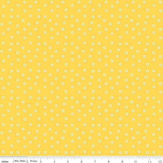 Image of Summer's in Town Daisies Yellow quilting cotton fabric by Sandy Gervais for Riley Blake Designs. Features flowers on a yellow background. Cute Little Fabric Shop.