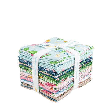 Correspondence Fat Quarter Bundle Floral Fabric - FQ-17560-21 - 21-piece Precut - Riley Blake Quilting Cotton Fabric