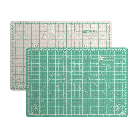 SALE Cute Cuts™ Cutting Mat 12" x 18" - STCM-48388 - Riley Blake Cutting Mat