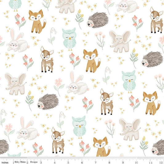 Fat Quarter End of Bolt - It's a Girl Animals C13320 White - Riley Blake Designs - Children's - Quilting Cotton Fabric
