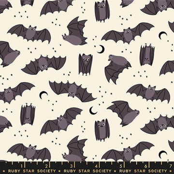 Image of Freaky Familiars Fat Bats Natural quilting cotton fabric by Ruby Star Society for Moda Fabrics. Features bats on a cream background. Cute Little Fabric Shop.