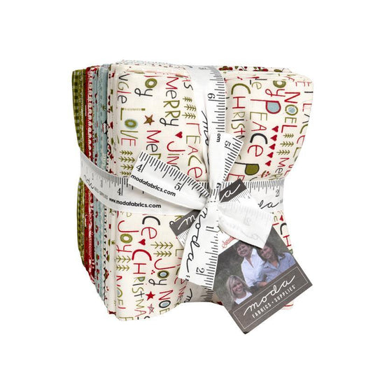 Chilly Fat Quarter Bundle Christmas Fabric - 55710AB - 32-Piece Precut - Moda Fabrics Quilting Cotton Fabric