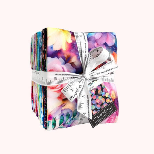 Gradients Gallery Fat Quarter Bundle Abstract Fabric - 33880AB - 28-Piece Precut - Moda Fabrics Quilting Cotton Fabric