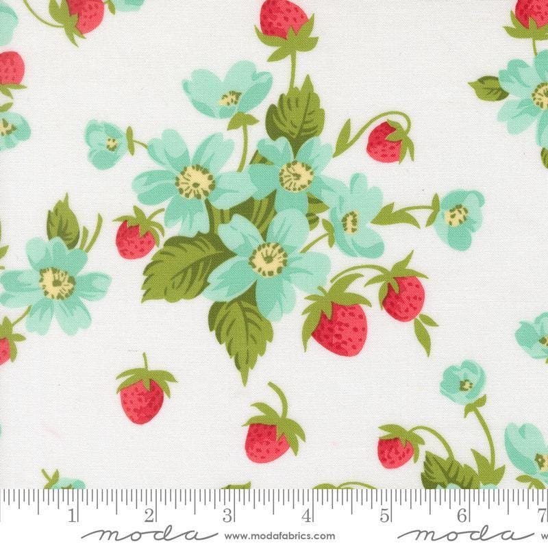 Image of Bloomsberry In Bloom White quilting cotton fabric by Camille Roskelley for Moda Fabrics. Features flowers on a white background. Cute Little Fabric Shop.