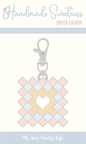 Granny's Hearts Zipper Charm Heather Briggs Charm - MSQL-126N - Moda Fabrics Hard Enamel Lobster Clasp