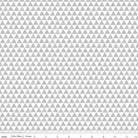 Fat Quarter End of Bolt - Purrfect Day Triangles C9904 White - Riley Blake Designs - Cat Cats Kittens Geometric Gray White - Quilting Cotton