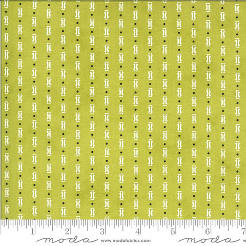 29" End of Bolt - CLEARANCE Figs and Shirtings Papas Pajamas 20396 Meadow -Moda- Stripes Natural Off-White on Green - Quilting Cotton Fabric