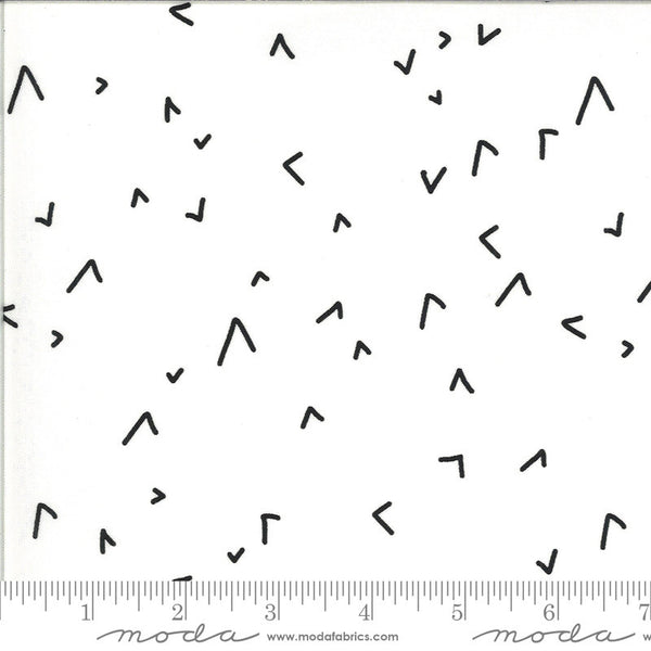 SALE Quotation Arrowhead 1735 Cream - Moda Fabrics - Abstract Arrow  - Quilting Cotton Fabric