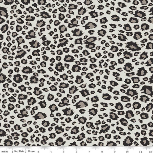 SALE On Safari Leopard C10457 Gray - Riley Blake Designs - Leopard Spots Leopards Animal Print - Quilting Cotton Fabric