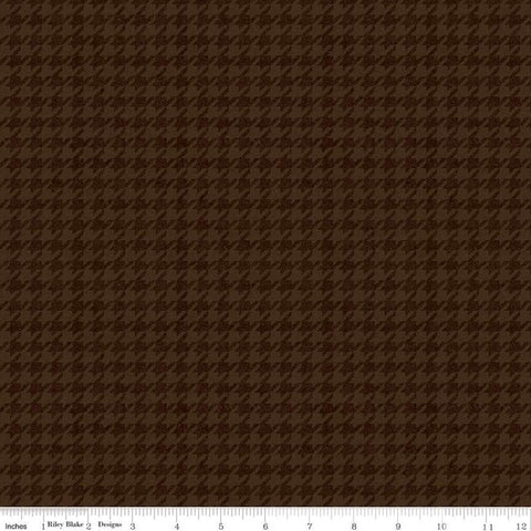 All About Plaids Houndstooth C637 Brown by Riley Blake Designs - Broken Check - Quilting Cotton Fabric