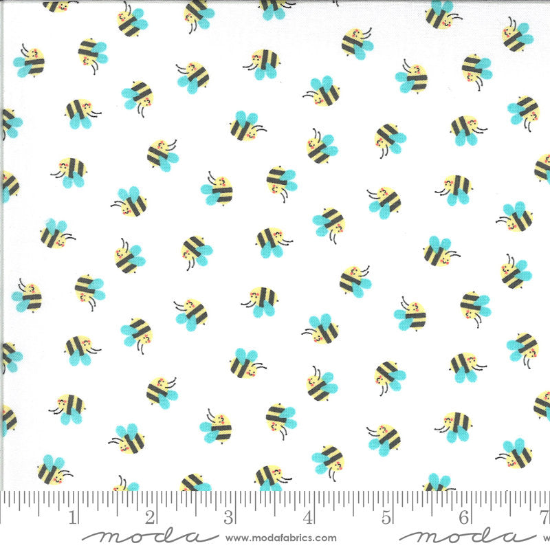 SALE Hello Sunshine Bees 35352 White - Moda Fabrics - Children's Juvenile Honeybees - Quilting Cotton Fabric