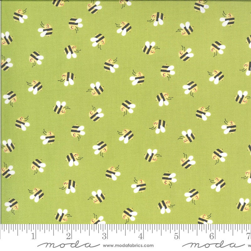 SALE Hello Sunshine Bees 35352 Grass - Moda Fabrics - Children's Juvenile Honeybees Green - Quilting Cotton Fabric