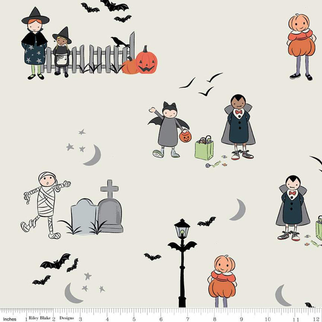 SALE Spooky Hollow Main SC10570 Eggshell SPARKLE - Riley Blake Designs - Halloween Trick-or-Treaters Silver SPARKLE - Quilting Cotton Fabric