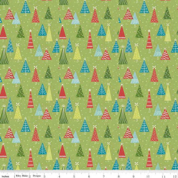 Snowed In Trees C10814 Green - Riley Blake Designs - Christmas Pin Dot Snow - Quilting Cotton Fabric