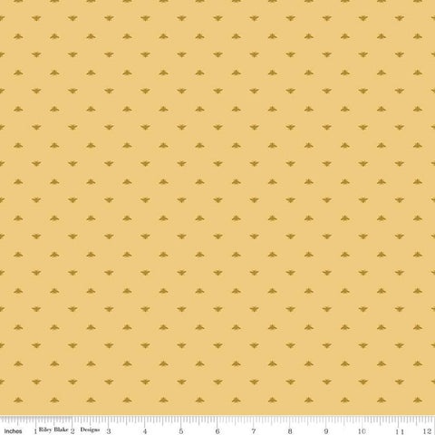 SALE Summer Picnic Bees C10756 Honey - Riley Blake Designs - Bee Honeybees Gold - Quilting Cotton