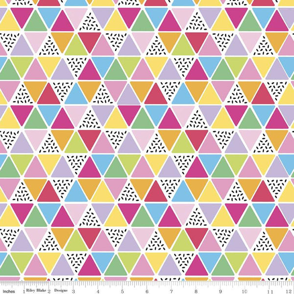 CLEARANCE Rainbowfruit Triangles C10896 White - Riley Blake Designs - Geometric - Quilting Cotton Fabric