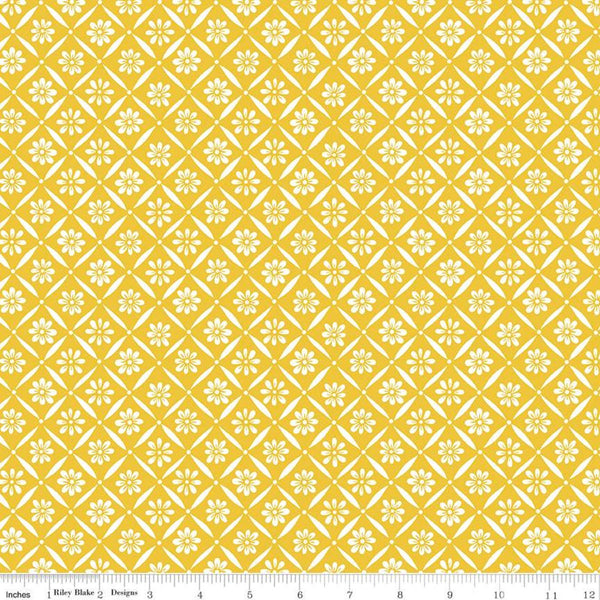 25" End of Bolt - Indigo Garden Diagonal Daisy C11273 Yellow - Riley Blake Designs - Floral Cream Geometric Lattice - Quilting Cotton Fabric