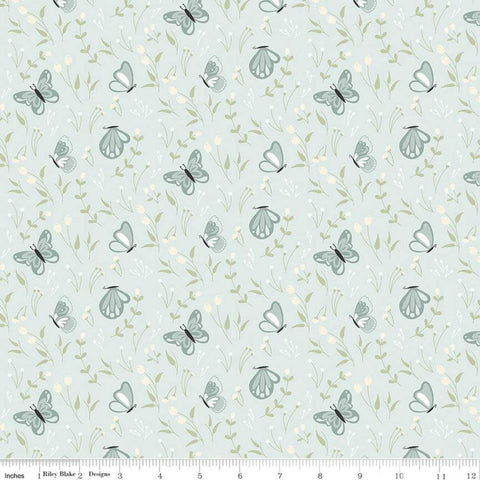 25" End of Bolt Piece - SALE Daybreak Mariposas C11621 Mist - Riley Blake Designs - Floral Flowers Butterflies - Quilting Cotton Fabric