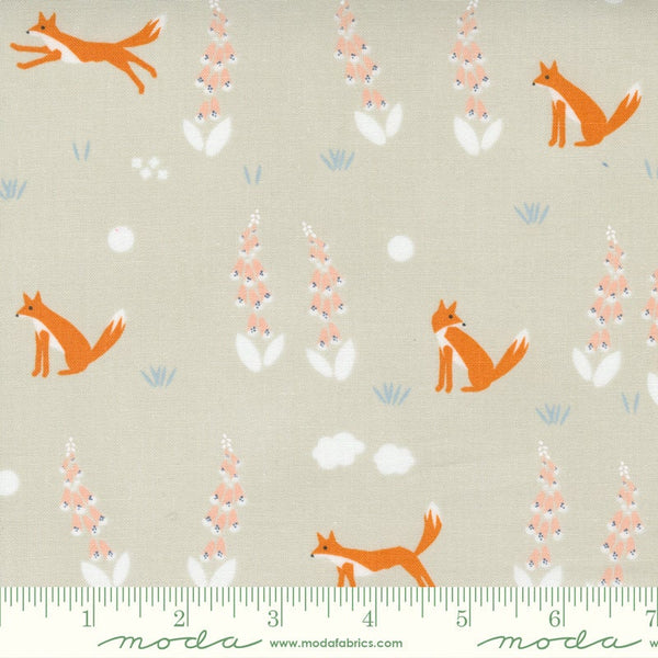 CLEARANCE Meander Foxes 24581 Cloud - Moda Fabrics - Animals Fox Forest Gray Grey - Quilting Cotton Fabric