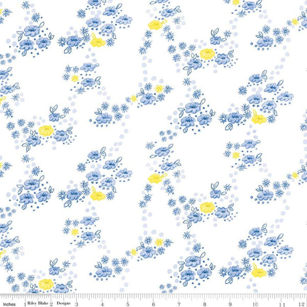 SALE Sunshine and Dewdrops Field C11973 Cloud - Riley Blake Designs - Floral Flowers Off White - Quilting Cotton Fabric