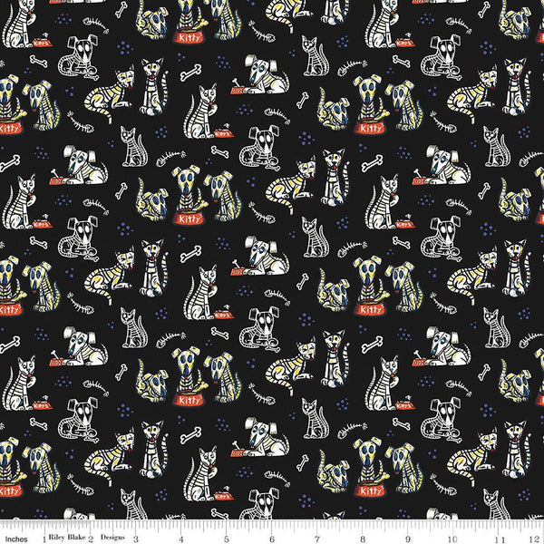 Fat Quarter End of Bolt - SALE Amor Eterno Cats and Dogs C11812 Black - Riley Blake - Dia de Muertos Skeletons - Quilting Cotton Fabric