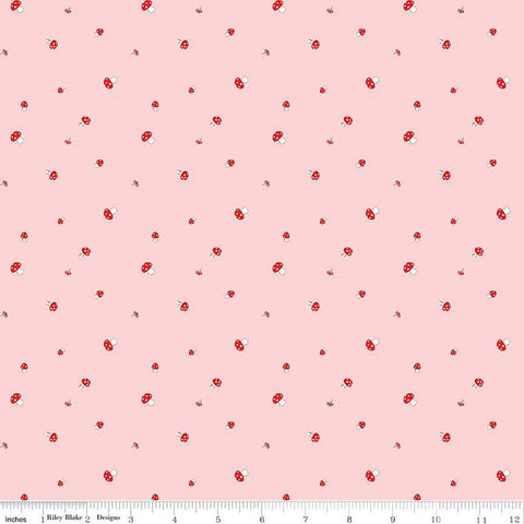 Pixie Noel 2 Mushrooms C12117 Pink - Riley Blake Designs - Christmas - Quilting Cotton Fabric