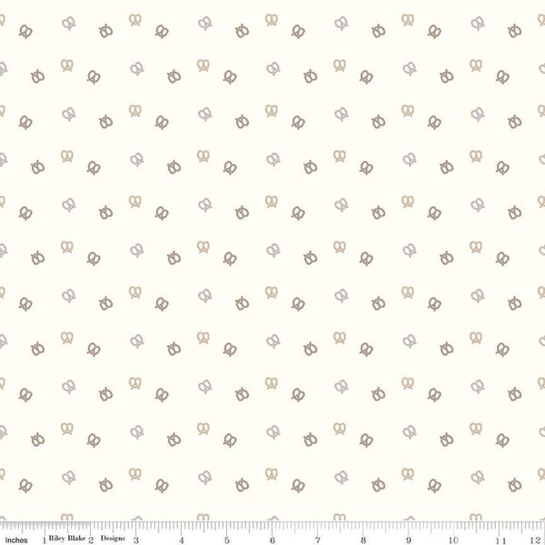 Hush Hush 2 Pretzel Party C12886 - Riley Blake Designs - Low-Volume Pretzels - Quilting Cotton Fabric