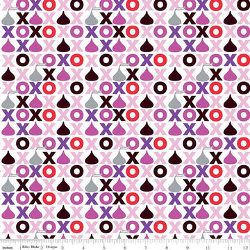 SALE Celebrate with Hershey Valentine's Day Hugs & Kisses SC12802 White SPARKLE - Riley Blake Designs - Silver SPARKLE - Quilting Cotton