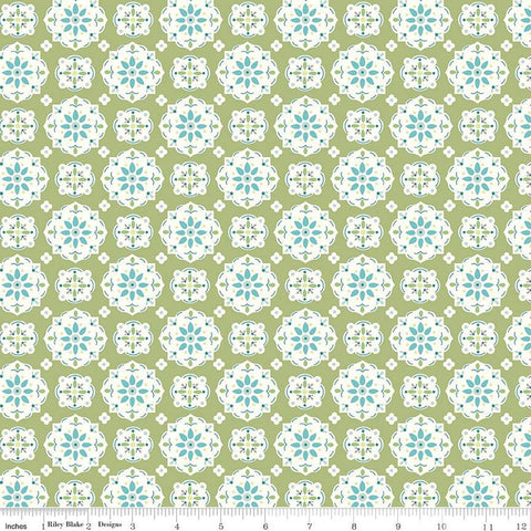 SALE Bee Vintage Sarah Jane C13072 Lettuce by Riley Blake Designs - Floral Medallions Flowers - Lori Holt - Quilting Cotton Fabric